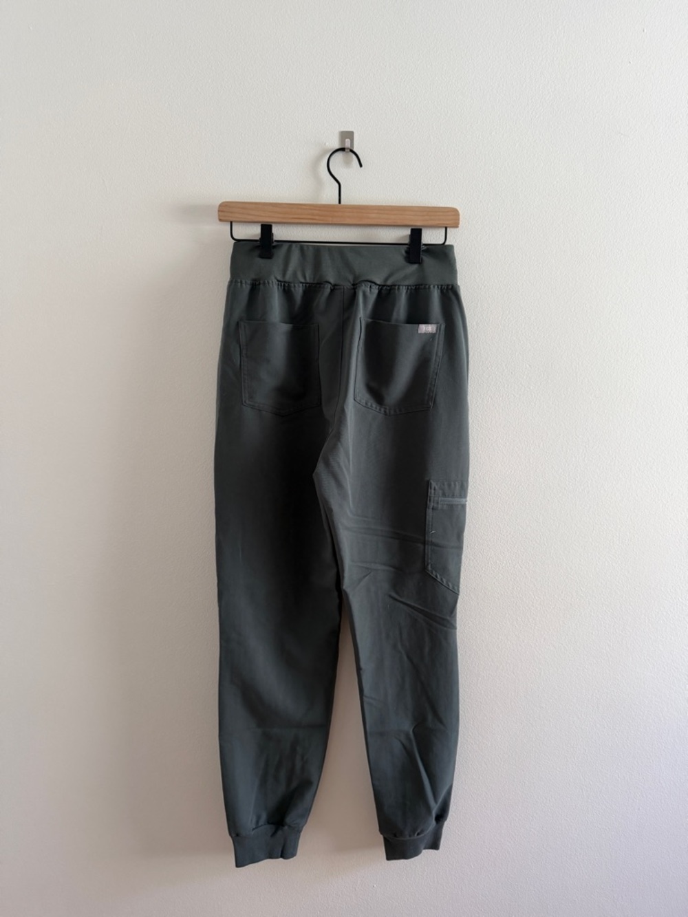 Figs “Bonsai” Jogger Pants with Maroon Drawstring - Picture 3 of 4